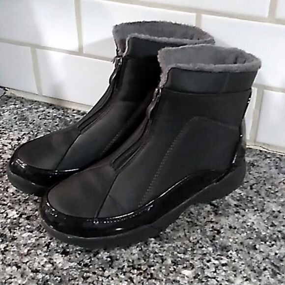 Weatherproof Rona Black Faux Fur Booties. Sz 6 - Picture 1 of 10